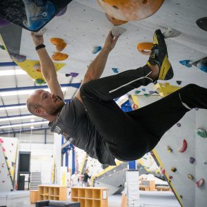 Rock climbing instruction with MCI mountain guide. Mountaineering Training UK