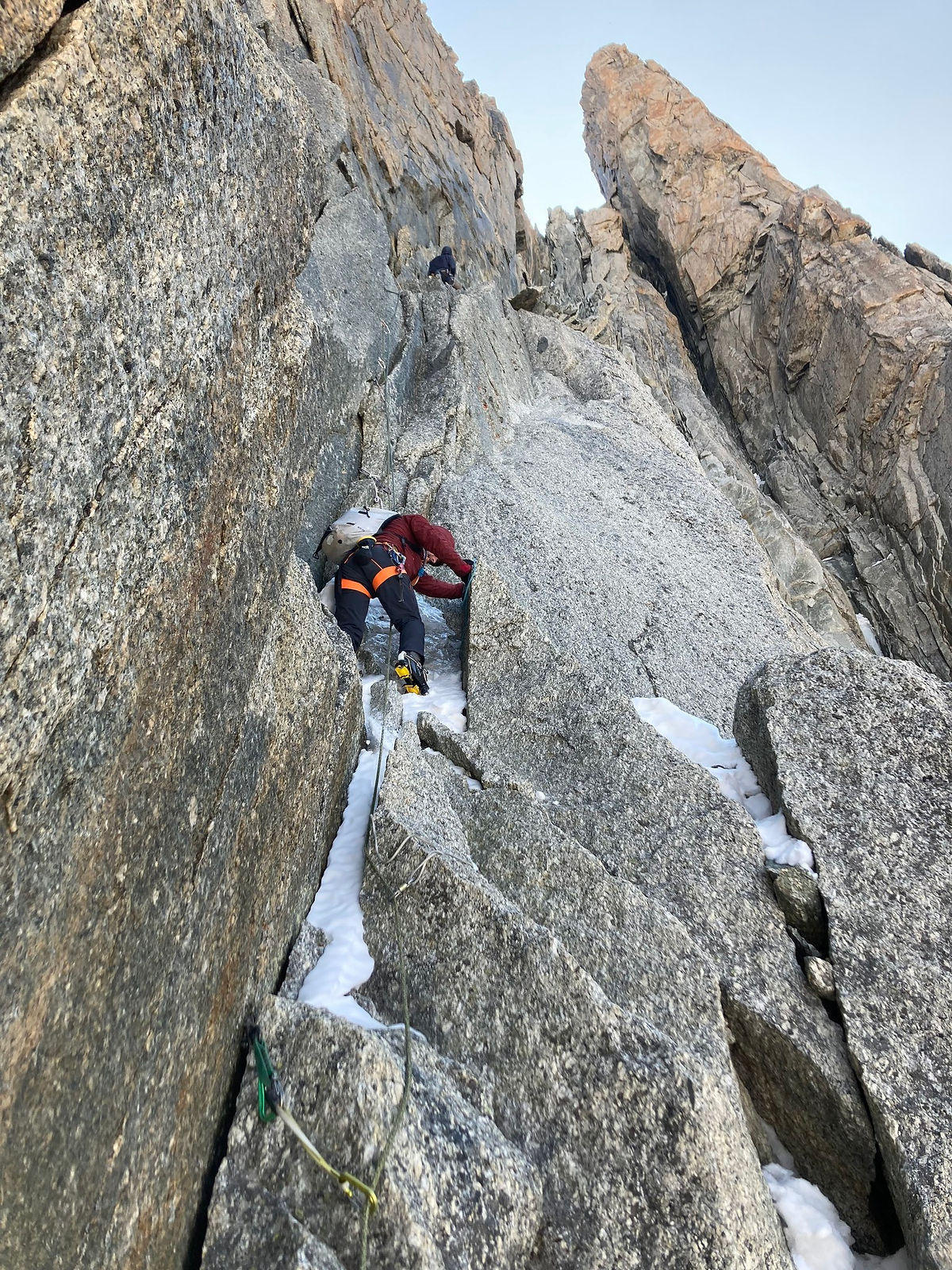 mixed climbing pitch on Gervasutti pillar